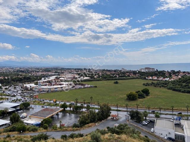 Kuşadası Kanarya Sitesi'nde Full Deniz Manzaralı Kiralık Daire
