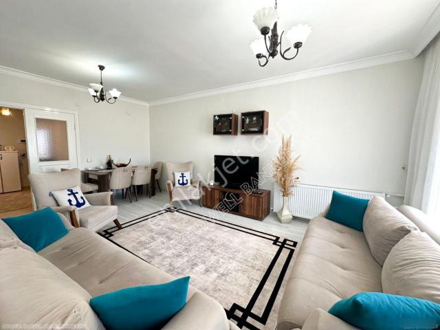 Kuşadası Kapalı Mutfak Deniz Manzaralı Satılık 3+1 Daire