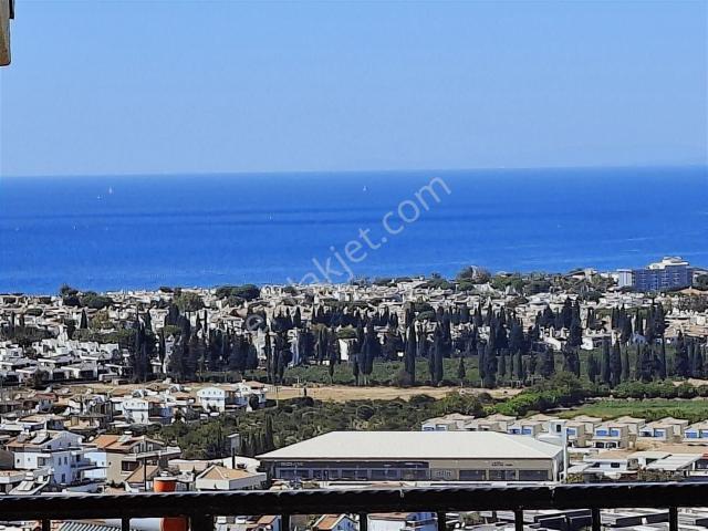 Kuşadası Karaovada Eşyalı Kiralık Villa