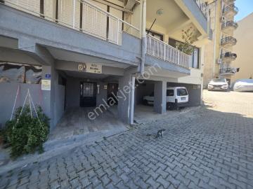 Kuşadası Kaymakam Sokagında 2+1 Satılık Daire