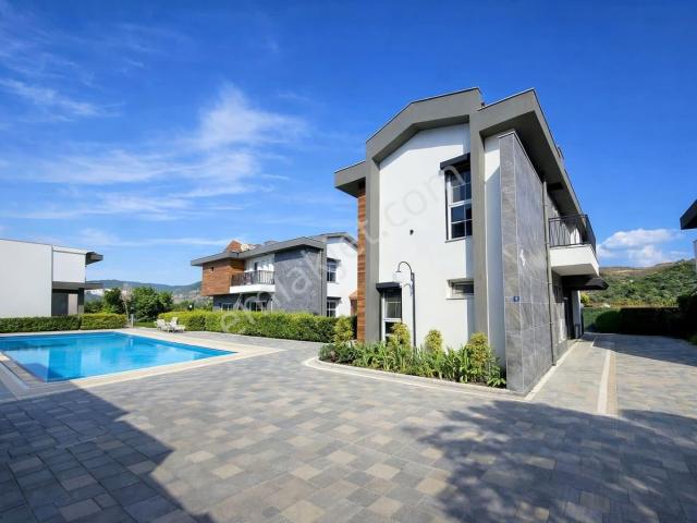 Kuşadası Lüks 4+1 Geniş Müstakil Villa Özel Bahçeli