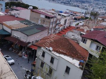 Kuşadası Limanına 100mt Mesafede Ful Deniz Manzaralı 3+1 Daire