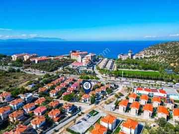 Kuşadası, Aydın ili, Ege Bölgesi - Bahçe