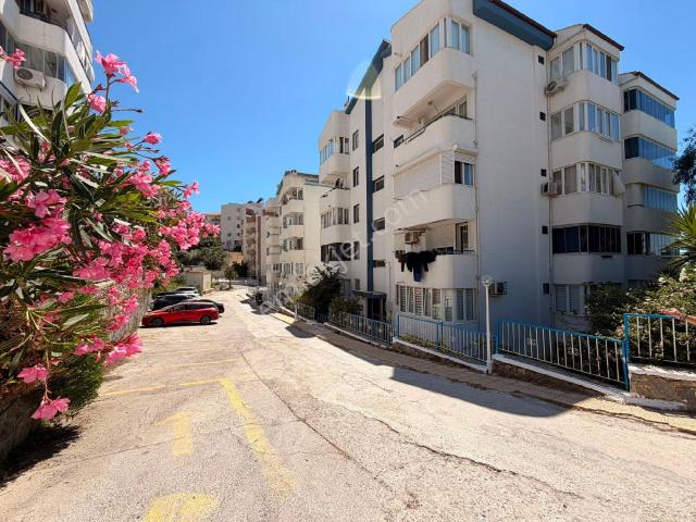 Kuşadası Satılık 2 Adet 3+1 Daire