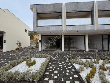 Kuşadası, Aydın ili, Ege Bölgesi - Otopark