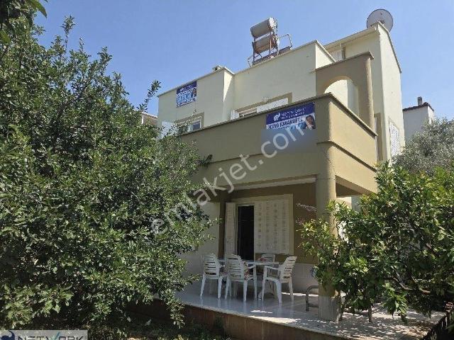 Kuşadası Soğucak Bölgesine Yakın Avm Ye Yakın Müstakil Yazlık