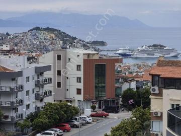 Kuşadası Türkmen Ege Marina Deniz Manzaralı Satilik Geniş Daire