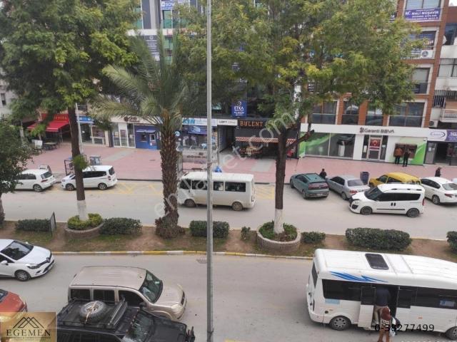 Kuşadası Tam Merkezde Daire Ofis