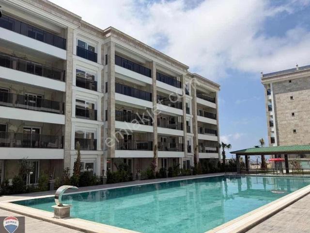 Kuşadası Trend Royal 3 Sitesi Doğa Manzaralı Lüks 2+1 Daire