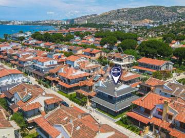 Kuşadası Yavansu Sahilinde, Denize İlk Sitede Doğalgazlı 3+1