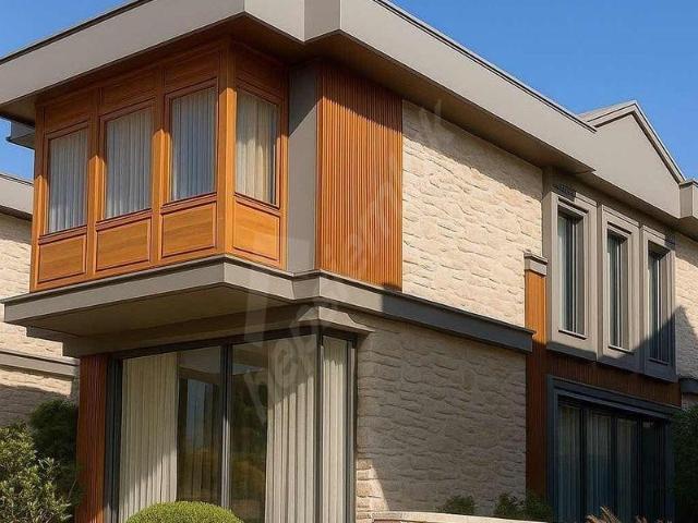 KUŞADASI YAYLAKÖY DE 400 m2 ARSA İÇİNDE 4+1 ÖZEL KÖŞK