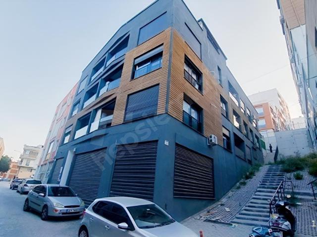 KUŞADASI ALACAMESCİT MAHALLESİNDE FULL EŞYALI KİRALIK 2+1 DAİRE