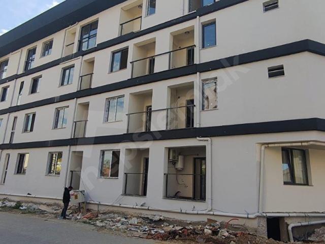 KUŞADASI DAVUTLAR 1+1 SIFIR, KAPALI GARAJLI KİRALIK DAİRE