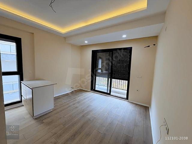 KUŞADASI DAVUTLAR NEZİH LOKASYONDA SATILIK 1+1 DAİRE