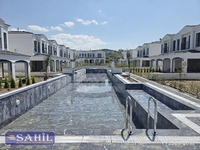 KUŞADASI DAVUTLAR SATILIK SIFIR LÜX 3+1 VİLLA