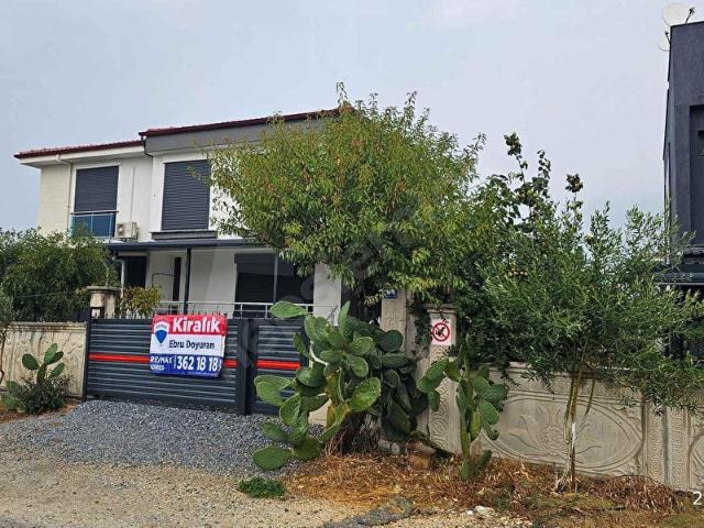 KUŞADASI DAVUTLARDA SIFIR, EŞYALI 4+1 VİLLA YERDEN ISITMALI, 2 KAT, BALKONLU