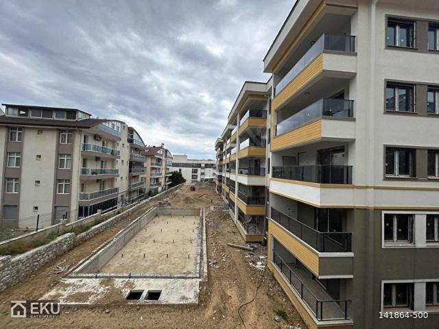 KUŞADASI HAVUZLU SİTEDE SATILIK SIFIR 2+1 FIRSAT DAİRE
