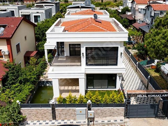 KUŞADASI KADINLAR DENİZİ SIFIR 4+1 MÜSTAKİL VİLLA ÖZEL HAVUZLU AKILLI EV SİSTEMİ DOĞALGAZLI