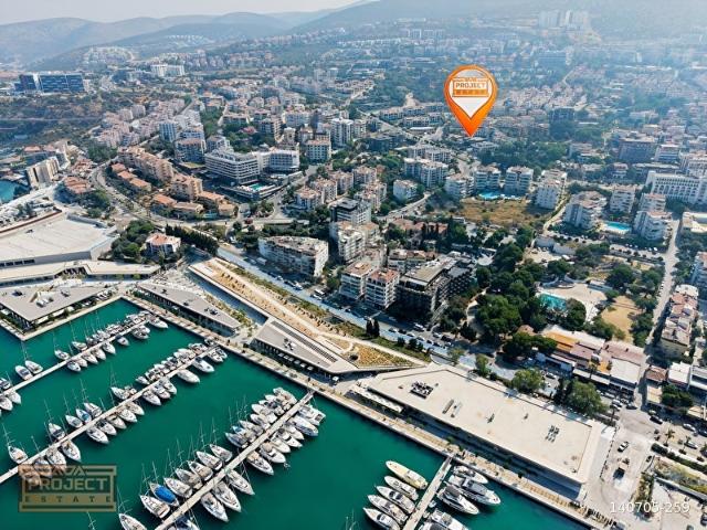 KUŞADASI MARİNA'DA MÜSTAKİL HAVUZLU 1+1 BAHÇELİ DAİRE