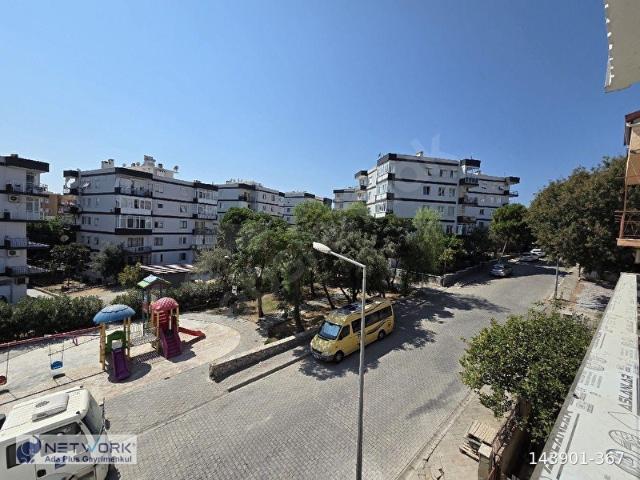 KUŞADASI Merkezde Plaja Alışveriş Merkezine Yakın 2+1 Sıfır Daire