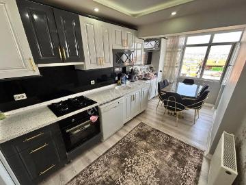 Kuşcağız Mahallesi'nde Ankara Manzaralı 3+1 Daire!
