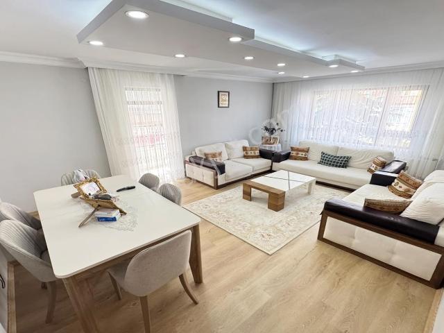 Kuşcağız Günsazak Cadde Yakını Katta Full+full Yapılı Ön Cephe