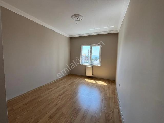Kuşcağız Toki Ankarateras Evlerinde Kiralık 3+1daire