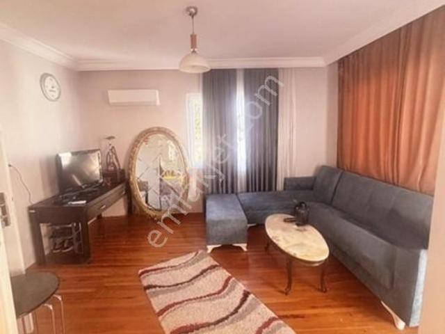 Kuşkavağı'nda Denize 100 Mt 1+1 Eşyalı Kiralık