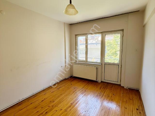Kuşpınar Çarşamba Pazarına Yürüme Mesafesinde 2+1 Kiralık Daire