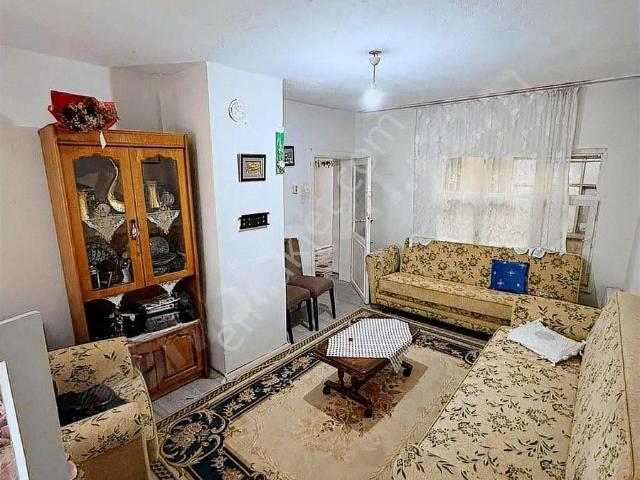 Kuşpınar Lise Caddesi Üstü Emsalsiz Rakama Fırsat 4+2 Daire !