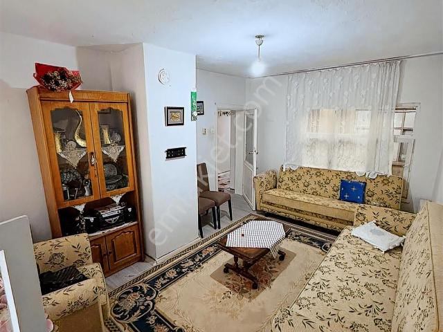 Kuşpınar Lise Caddesi Üstü Emsalsiz Rakama Fırsat 4+2 Daire !