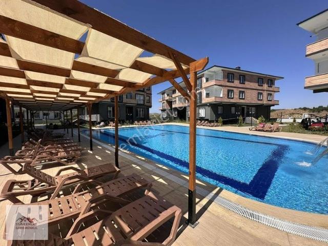 Kumbağ Da Aquparklı Site İçerisinde Bahçeli 1+1 Satılık Daire