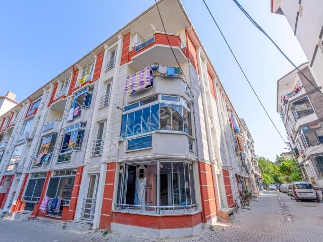 Kumbağ'da Denize Yakın Satılık 4+1 Dubleks Teraslı Geniş Daire