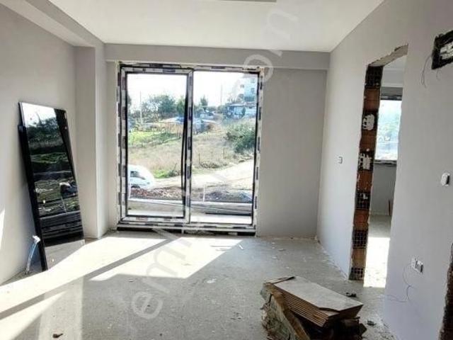 Kumbağda Havuzlu Sitede 0 1+1 Daire