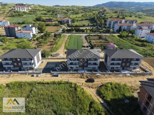 Kumbağda Havuzlu Sitede Yerden Isıtmalı Denize Yakın Lüx 2+1 Ler