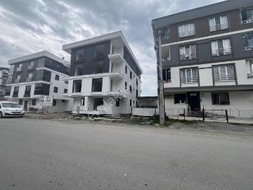 Kumbaşı Fırsat 2+1 Yüksek Kat Cadde Üzeri Otoparklı Site