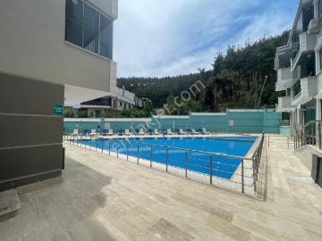Kumbağ Mahallesinde Denize Yürüme Mesafede Site İçind 2+1 Daire