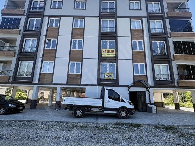 Kumbaşı Mahallesi'nde, site içerisinde satılık sıfır 2+1 daire