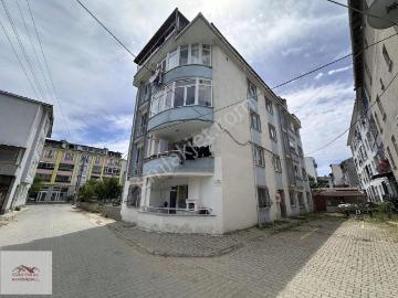 Kumbağ Merkezde Denize Yakın Geniş Kısmi Eşyalı 2+1 Daire