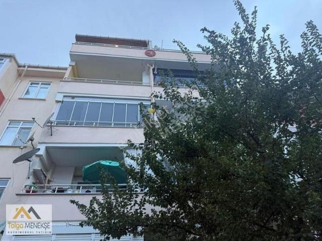 Kumbağ Pazar Sokağı'nda Eşyalı Deniz Gören Net 140 M2 Dubleks