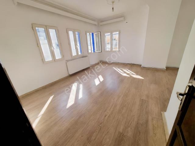 Kumbahçe 'de Dahile Yakın 2+1 Kiralık Daire