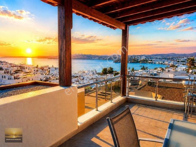 Kumbahçede Kiralık Villa Kale deniz Manzaralı Kumsal Plaja Yakın