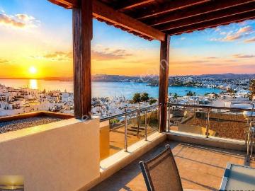 Kumbahçede Kiralık Villa Kale deniz Manzaralı Kumsal Plaja Yakın
