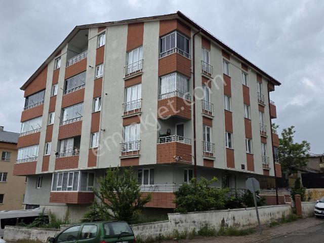 Kümbet Mahallesi'nde Gün Boyu Güneş Alan, 2+1 Masrafsız Daire
