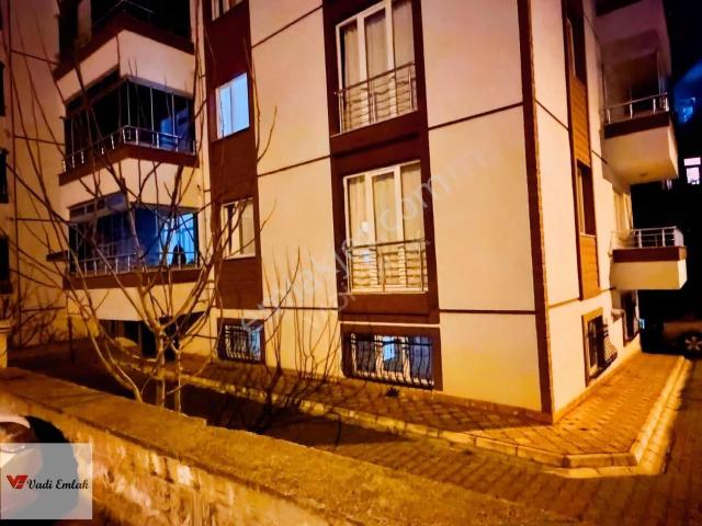 Kümbet Mahallesinde Satılık 1+1 Daire |vadi Emlak
