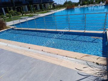 Kumköy'de Denize 800 M, 1+1 Havuzlu Site İçinde Lüx Daire
