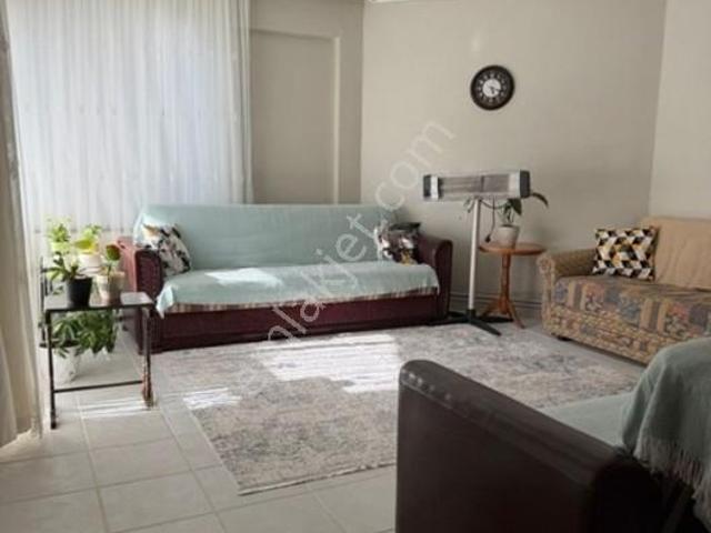 Kumla Sahil'de Deniz Manzaralı, Full Eşyalı 1+1 Kiralık Daire