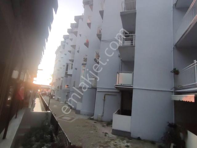 Kumla'da Kısmi Eşyalı Denize 30mt 2+1 Satılık Daire