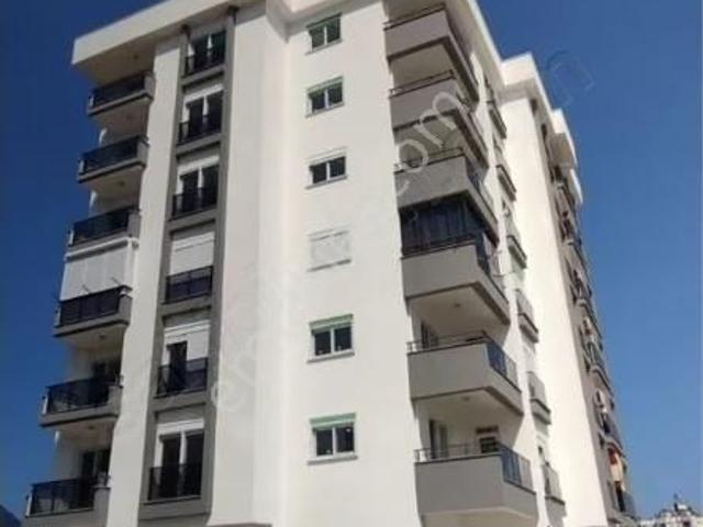 Kumluca Cumhuriyet Mahallesinde 3+1 Daire