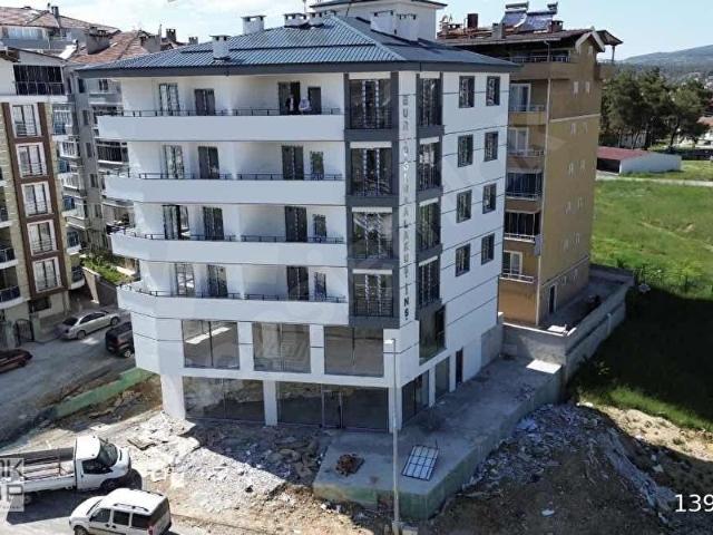 Kumluk Mahallesinde Prestij Konumda 2+1 3+1 Daireler